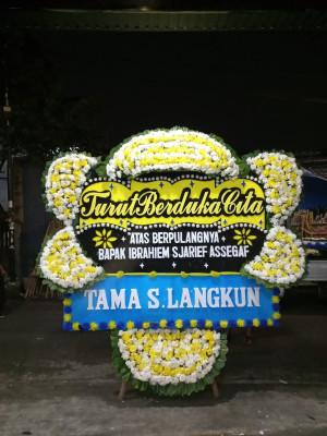 Papan Bunga Duka di Bantarmara